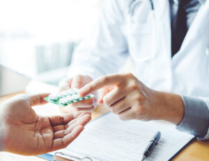 宇都宮市(雀宮、上三川町)のこうだい歯科で薬剤性ドライマウスについて解説